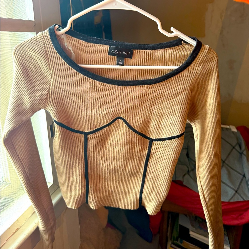 A nice textured shirt that is pretty thick